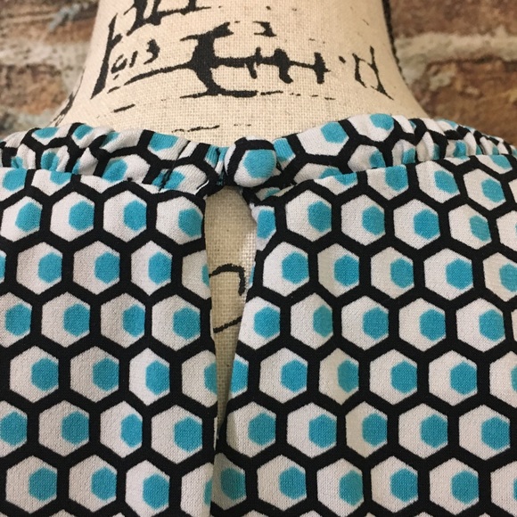 EUC WORTHINGTON Awesome Styled Top - Picture 7 of 10